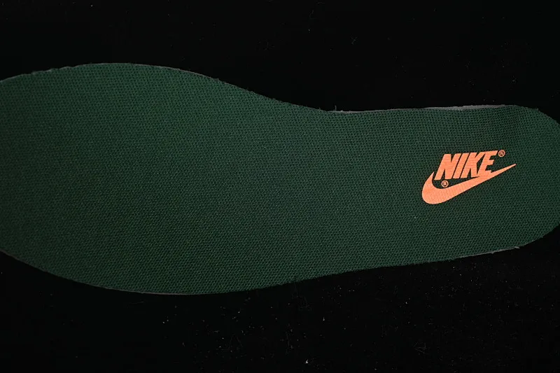 All categories Nk SB Dunk Series Nk SB Dunk Low High-end customized low-top sneakers Nike SB Dunk Low Laser Green Straps Low-top casual sneakers DD1391-101